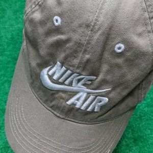 Nike Air Khaki Adjustable Dad Hat Vtg.b10